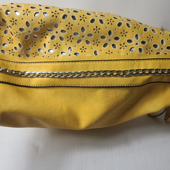 Big yellow shoulder bag - Picture 3 of 10